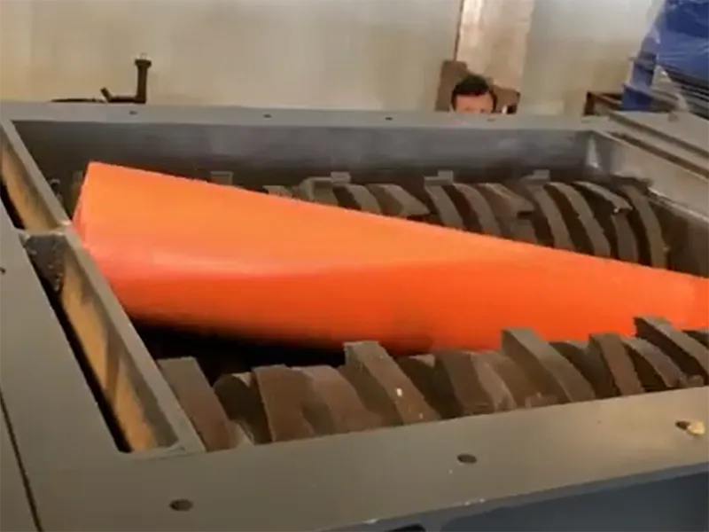 Plastic pipe four shaft shredder